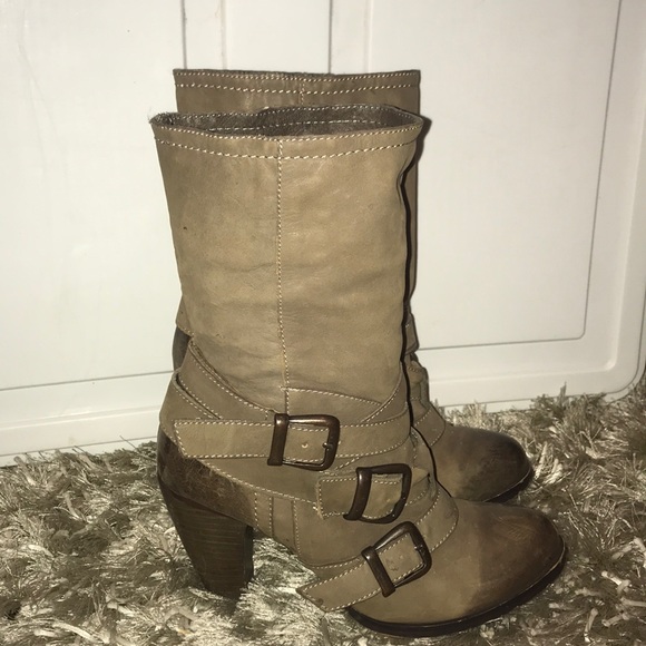 Steve Madden Freeway Booties size 6.5 - Picture 2 of 8